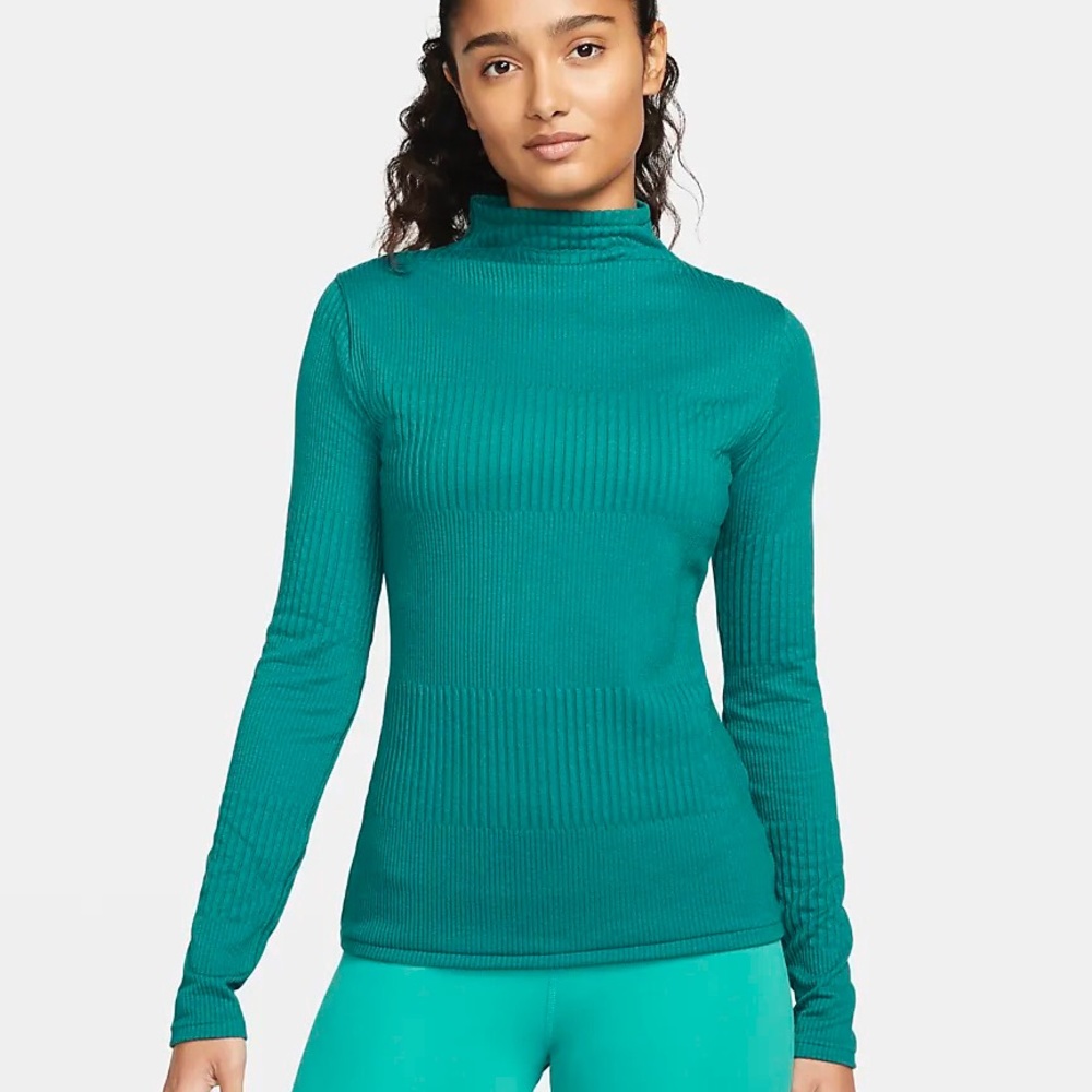 Nike Women Yoga Luxe Dri-FIT Top Teal XS 0-2